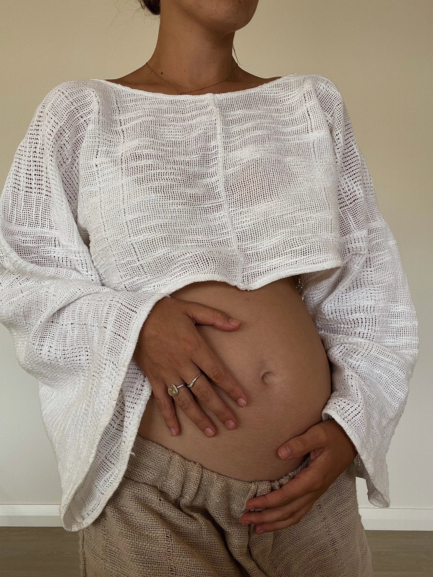 Hashimoto’s, Pregnancy & Iodine: Why You Should Pause the Supplements (For Now)